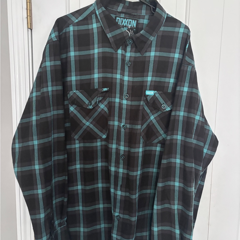 DIXXON Union Men's Black and Teal Plaid Shirt